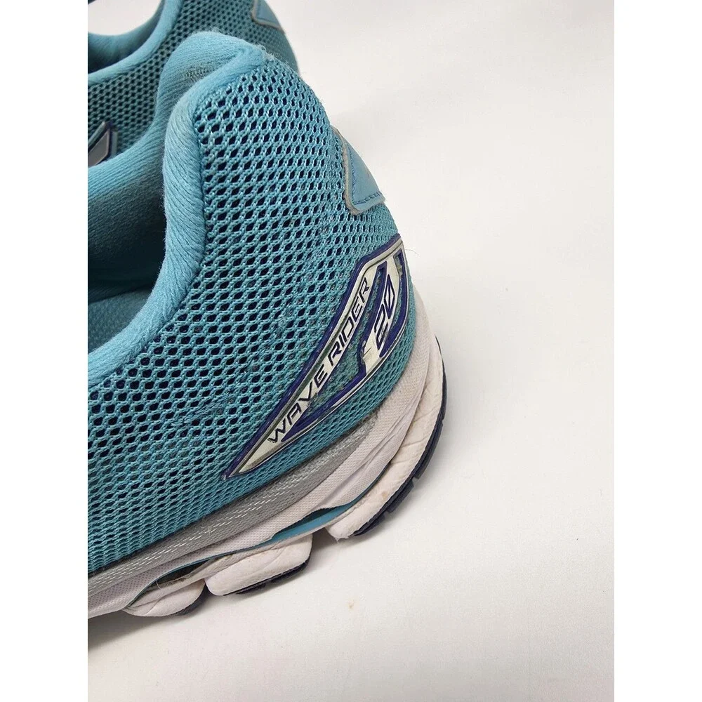 Mizuno wave rider